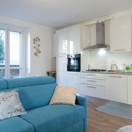 Lora Rose Suite ,Free Parking, Self Check In,2 Como Exteriör bild
